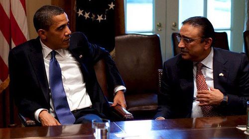 US President Barack Obama with Pakistan President Asif Ali Zardari in 2009. (AAP)