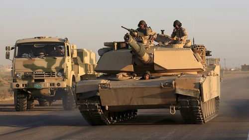 Iraqi army march into Islamic State-held Fallujah