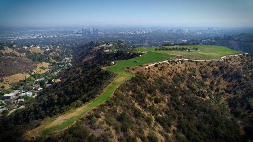 A huge undeveloped piece of one of the wealthiest suburbs in America is on sale for a staggering US$1 billion.