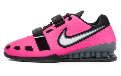 <strong>Nike Women's Romaleos 2 (Pink)</strong>