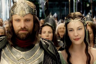 Aragorn and Arwen in Lord of the Rings: Return of the King.