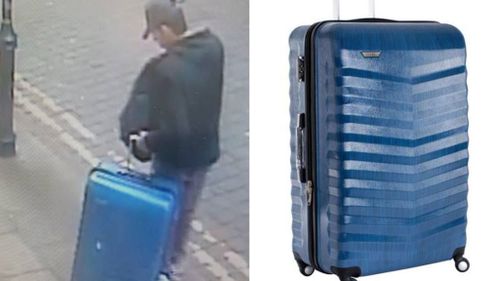 Police issue warning and new photo of Manchester bomber carrying suitcase