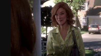 Valerie Mahaffey in Desperate Housewives