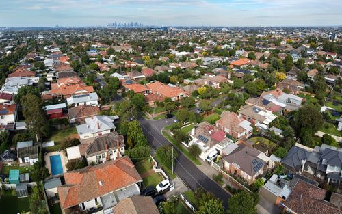 A record number of Australians are in mortgage stress.