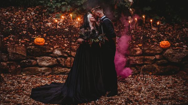 My Wedding Day Bride Has Halloween Themed Wedding On Friday 13