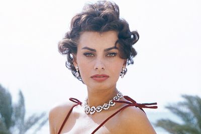 Sophia Loren, Italian-born and irresistable.