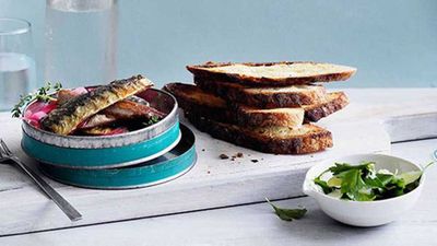 <strong>Soused sardines on toast</strong>