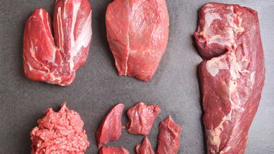 <strong>This is how you should pick your meat for a long weekend barbecue:</strong>
