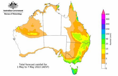 This week's rainfall outlook shows a dry spell for the north, while showers will return to the south-east later this week.