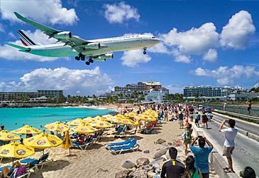 Princess Juliana International Airport is situated on which Caribbean island?