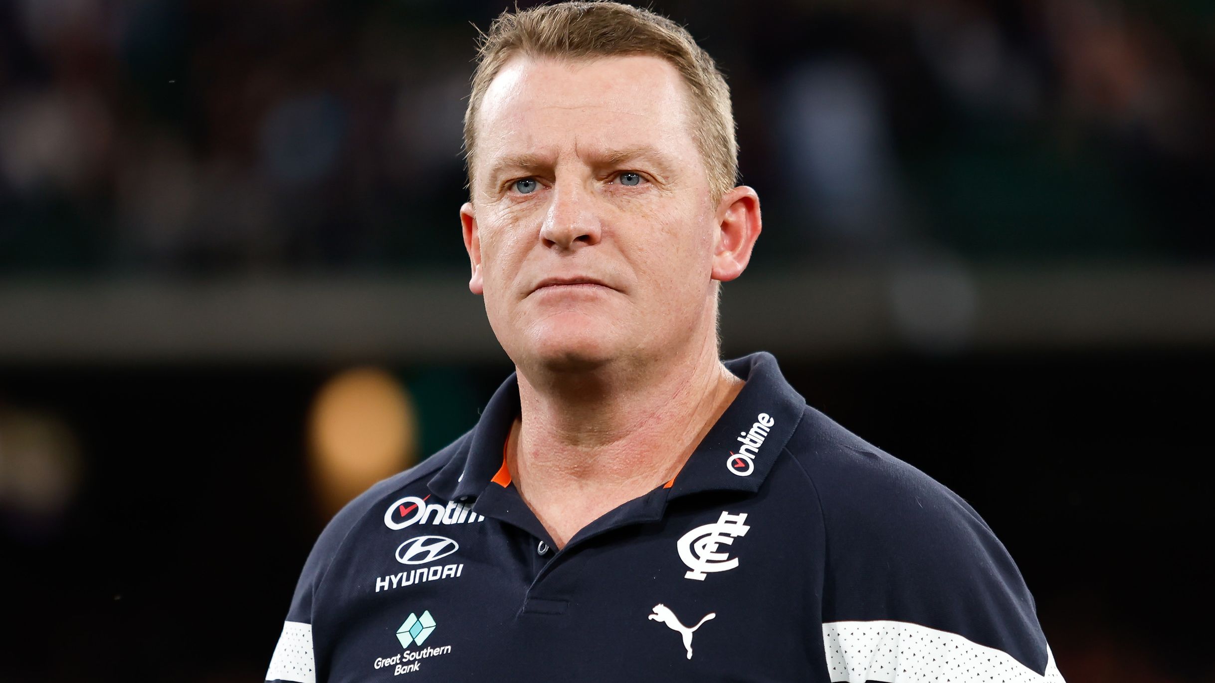 MELBOURNE, AUSTRALIA - SEPTEMBER 15: Michael Voss, Senior Coach of the Blues looks on during the 2023 AFL First Semi Final match between the Melbourne Demons and the Carlton Blues at Melbourne Cricket Ground on September 15, 2023 in Melbourne, Australia. (Photo by Dylan Burns/AFL Photos via Getty Images)