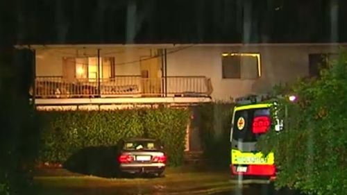 Two on the run after Gold Coast man stabbed in the face