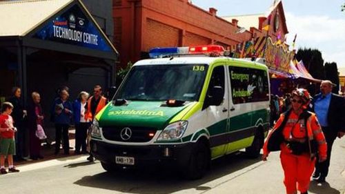 An eight-year-old girl has died after falling from a ride at the Royal Adelaide Show. (@Pobblemanda)