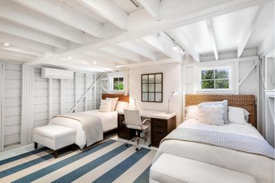 hamptons beach cottage USD 12 million