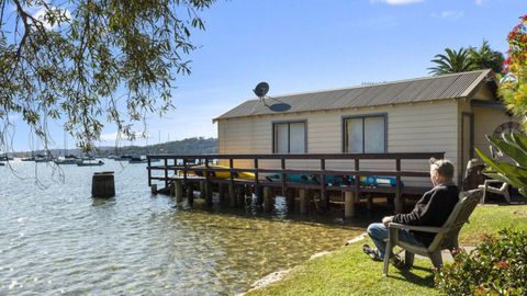 Property Sydney Pittwater garden harbour view auction sale