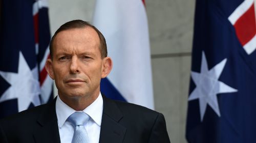 Abbott set for formal meeting with Putin at APEC summit