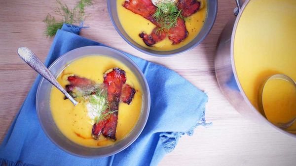 Winter warming pumpkin soup with candied bacon