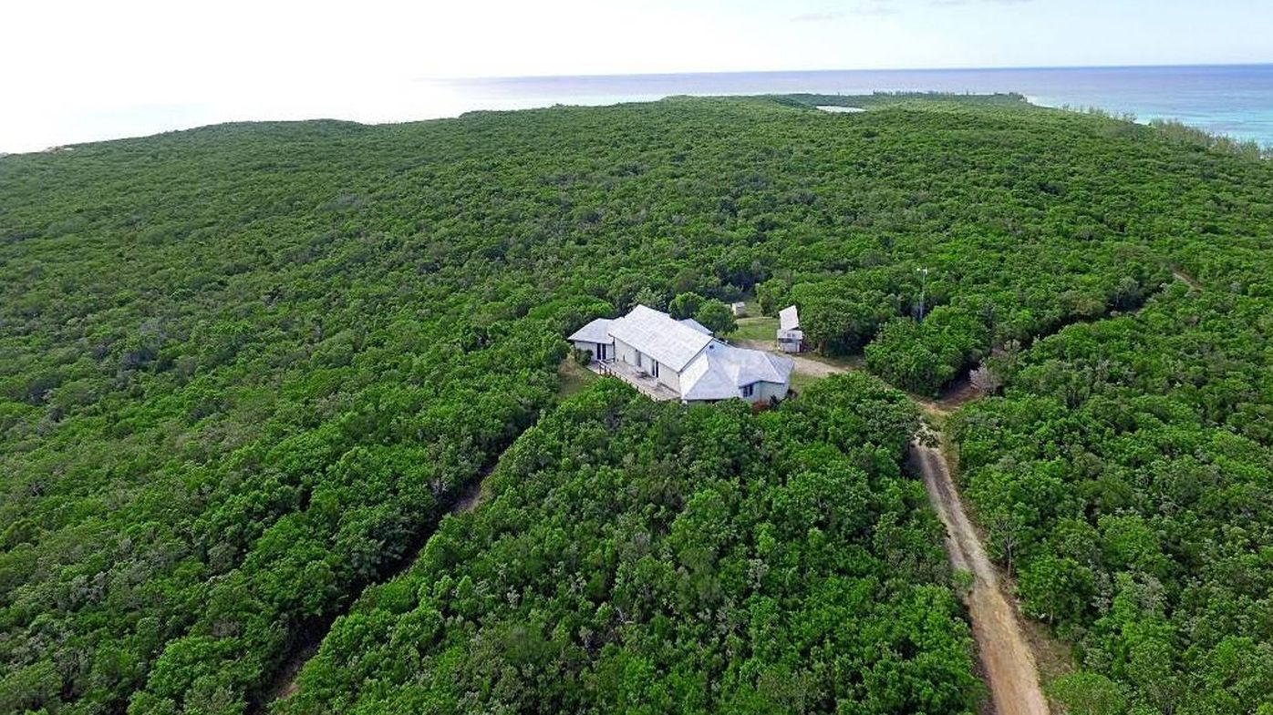 <strong>An eco-friendly acreage in the Bahamas ($AUD 1,077,345)</strong>