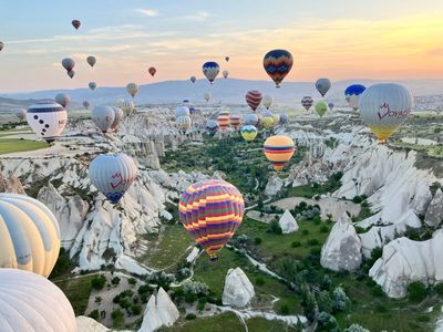 4. Cappadocia Balloon Ride and Champagne Breakfast - Goreme, Turkey