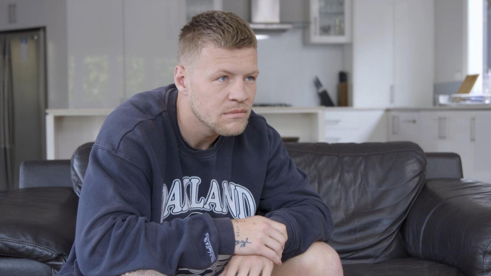 Collingwood&#x27;s Jordan De Goey has released a video in conjunction with the club apologising for his recent behaviour. 