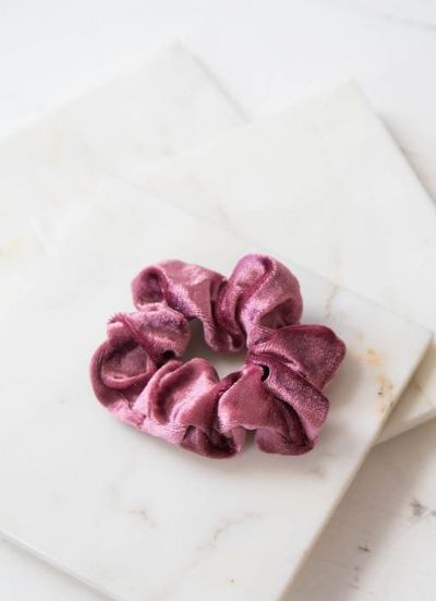 <a href="https://www-belindaguerra-com.myshopify.com/collections/products/products/baby-pink" target="_blank">Scrunchieo's Blush Scrunchie, $15</a>