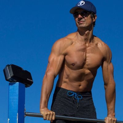 <strong>Marcus Bondi, <a href="https://www.instagram.com/marcusbondibeach/?hl=en">bodyweight world record holder</a></strong>