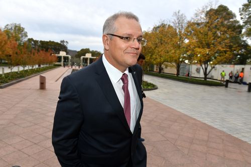 Treasurer Scott Morrison arrived at Parliament House this morning to prepare for tonight's budget. (AAP)