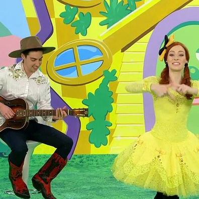 The Wiggles, cast, dating, partners, Emma Watkins, Oliver Brian