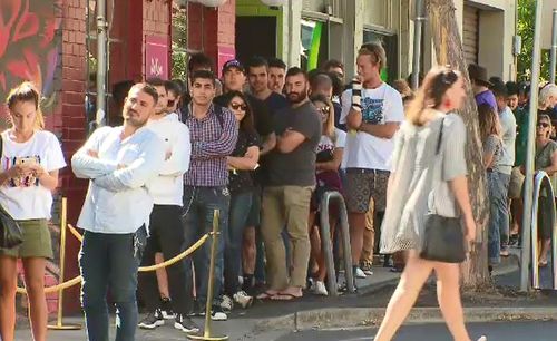 A massive queue formed outside the Windsor pop-up shop this morning. (9NEWS)