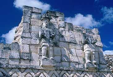 The Maya civilisation originated on which American peninsula?