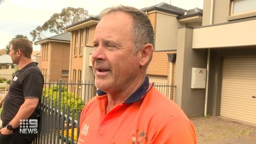 Adelaide tradies hailed as heroes after saving woman from a burning home