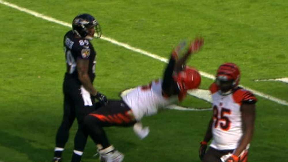 NFL star commits worst dive in sport