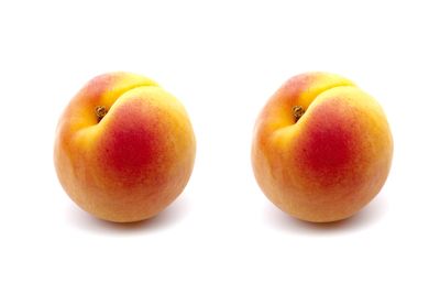 Two medium peaches are 100 calories