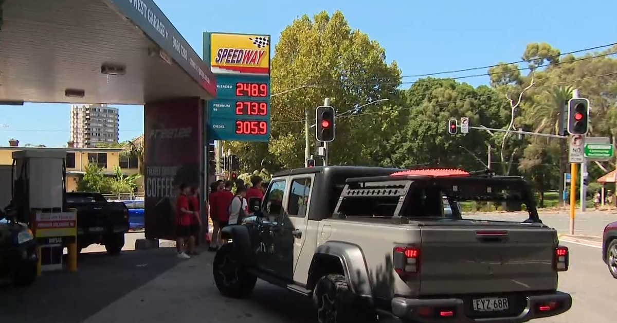 Experts liken sky-high fuel prices to three interest rate rises