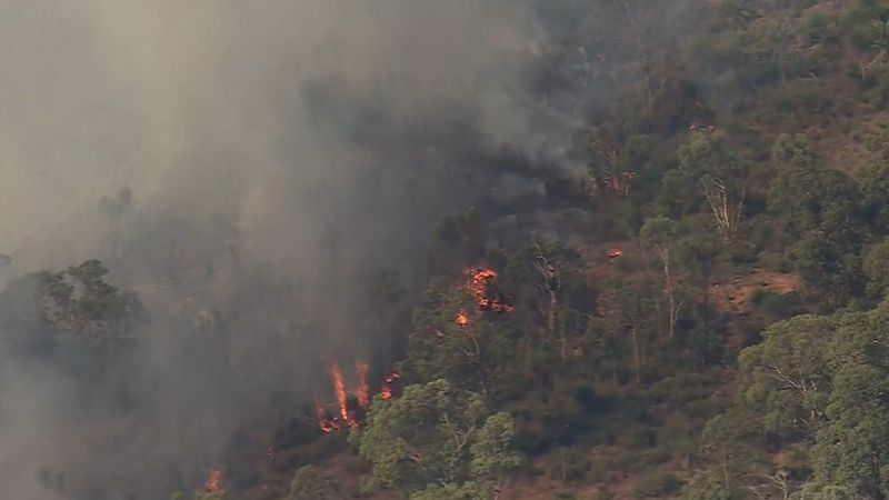 Bushfire warning issued for Perth's outskirts | Nine.com.au