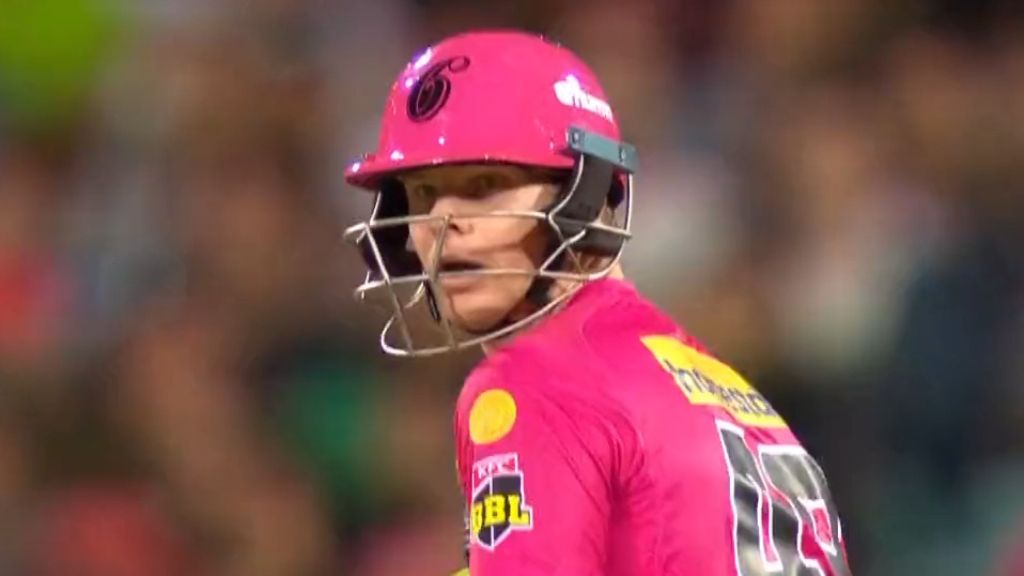 'Felt pretty good out there': Steve Smith blasts incredible BBL century in Sydney Smash
