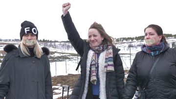 Nara Walker was supported by protesters as she entered the prison near Reykjavik.