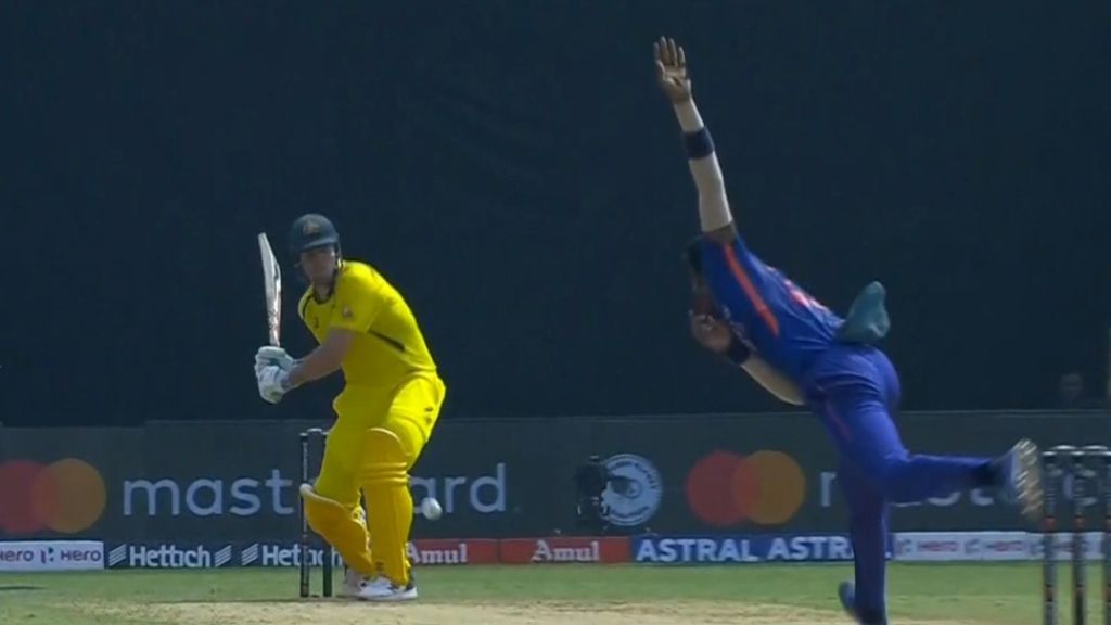 Lokesh Rahul leads India past Australia by 5 wickets in 1st ODI