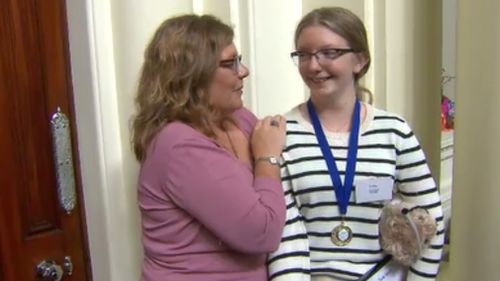 Trinity Bennett, 13, has been credited with saving her mum Shannon's life. (9NEWS)