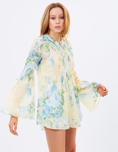 <p>Season updates</p>
<p>1.&nbsp;<a href="http://www.theiconic.com.au/pretty-hurts-playsuit-392817.html" target="_blank">Alice McCall</a> Pretty Hurts playsuit $340 at The Iconic</p>
<p>Get into Beyonce's favourite Australian label. This floral print is the perfect way to farewell spring and embrace summer.</p>
<p>&nbsp;</p>