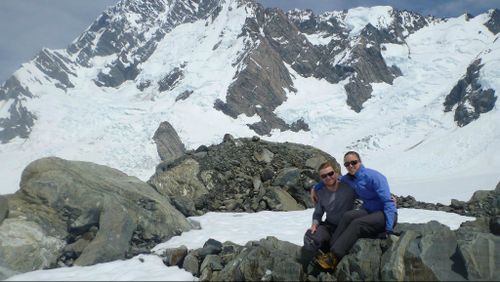 Experienced Melbourne climbers killed in fall from New Zealand mountain