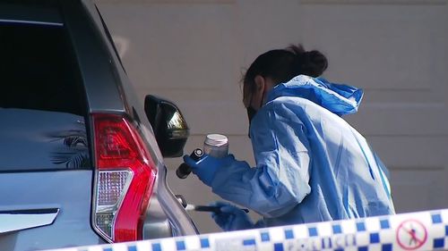 Um homem foi esfaqueado em sua própria casa em Queensland.