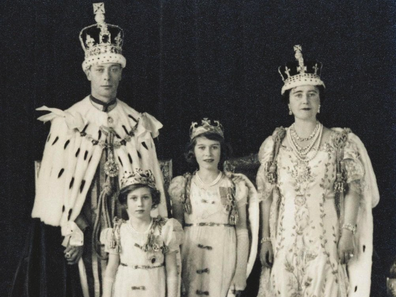 The late Queen Elizabeth II with her family, including father, King George.
