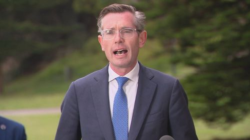 Hotel quarantine will be scrapped for fully-vaccinated return travellers and tourists entering New South Wales from November 1, Premier Dominic Perrottet has announced.