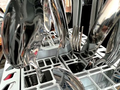 7 Dishwashing Mistakes You're Likely Making