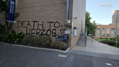 O grafite foi encontrado hoje rabiscado em um prédio da Universidade de Melbourne.