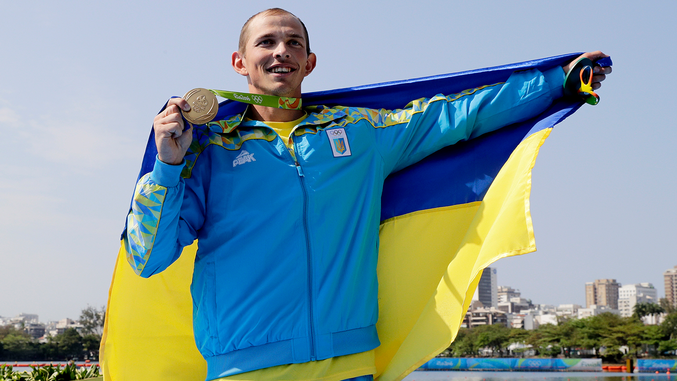 Ukrainian Olympian auctioning medals to help war effort