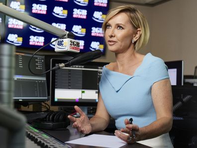 Deb Knight at 2GB