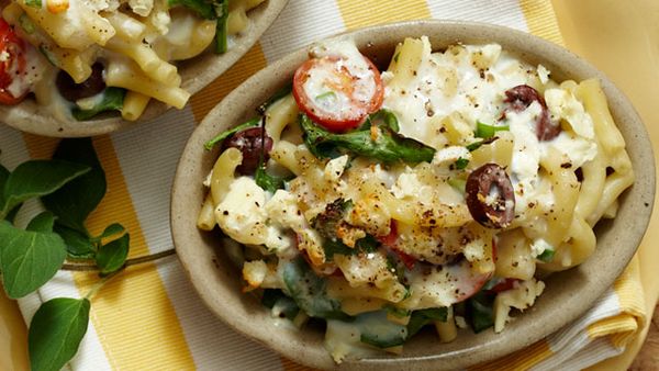 Greek-style macaroni cheese (guilt free!)