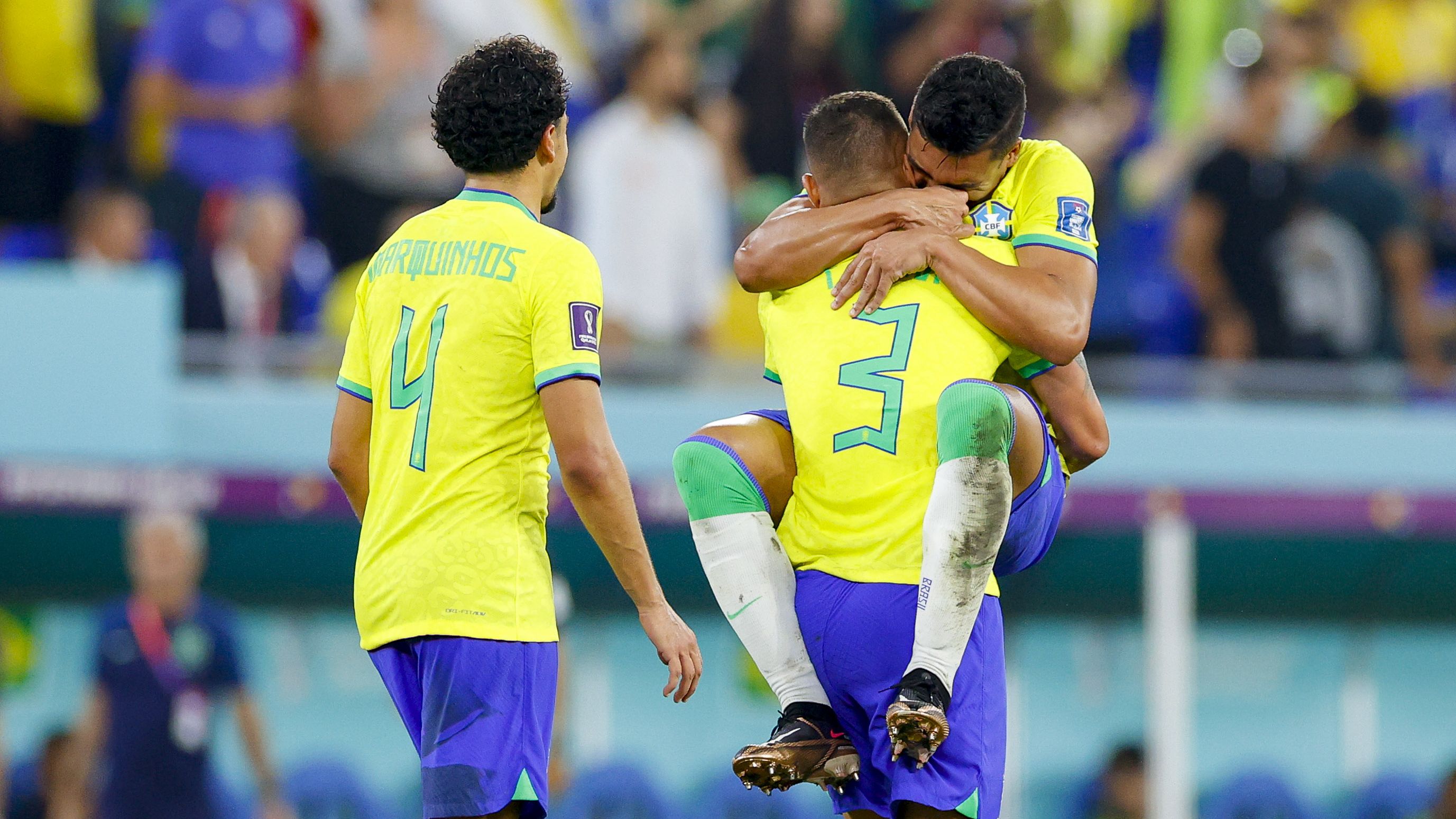 Brazil books spot in knockout stages despite scratchy performance in Neymar's absence